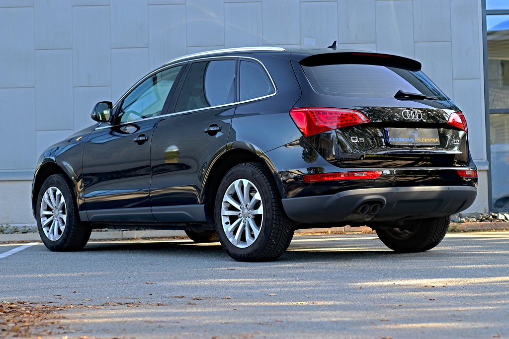 Audi Q5 2.0 TDI quattro LÅGMILAD, FULLUTR.,HELT NY KAMREM