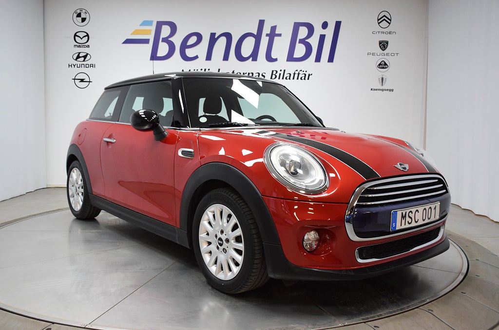 MINI Cooper 3-dörrars / Fordonsskatt 360 kr/ Nyservad