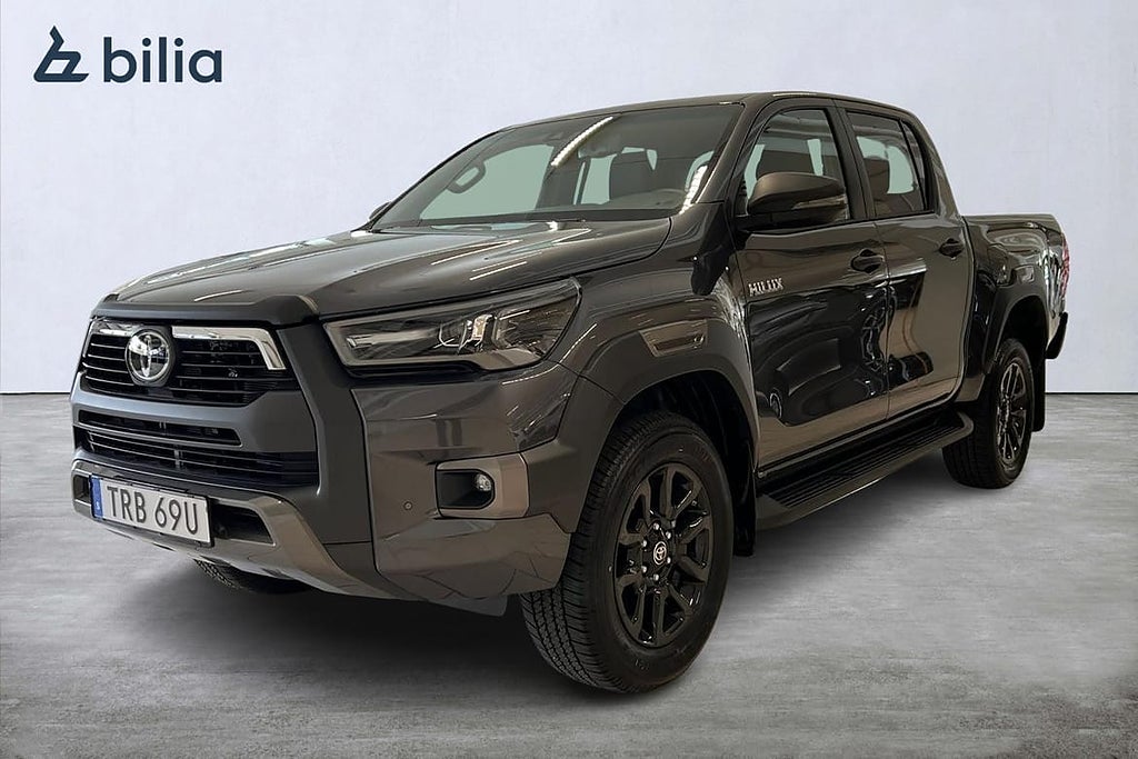Toyota Hilux Invincible D-Cab 2.8 MHEV 4WD Drag Diff Moms