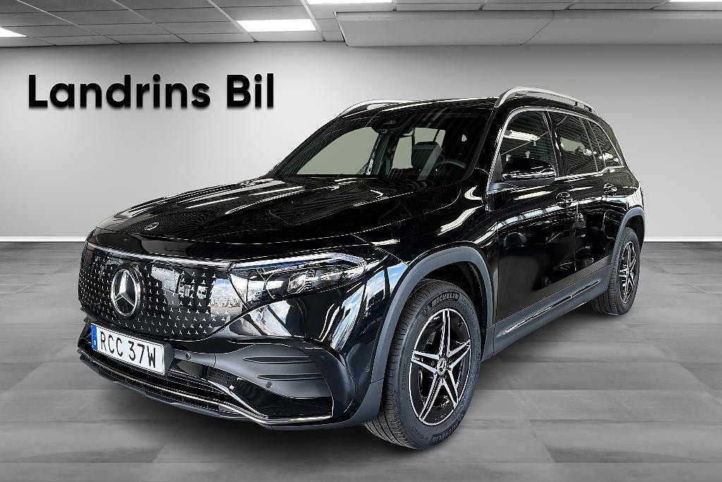 Mercedes-Benz EQB 300 4MATIC AMG Line, AMG Line Advanced / 7-sits / MOMS