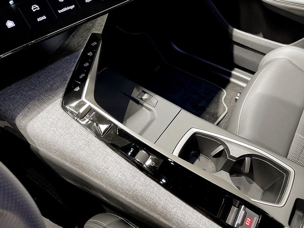 Bild på Peugeot 5008 GT Hybrid - DEMO