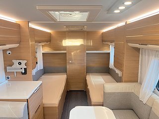 Husvagn, 1-axl Adria ADORA 613 HT 18 av 29