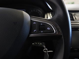 Halvkombi Skoda Rapid 16 av 19