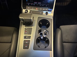 Audi A6 Allroad 40 TDI quattro S Tronic Kamera/Drag/P-Värm/Navi