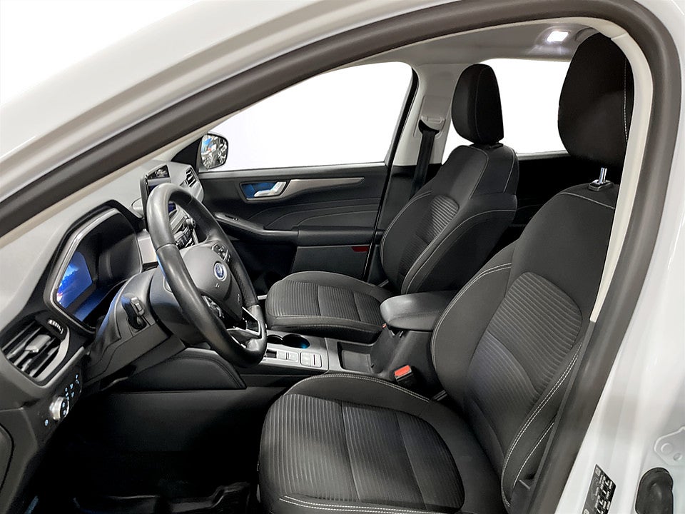 Bild på Ford Kuga Titanium 2.5 PHEV 225hk Aut DRAG B-KAMERA