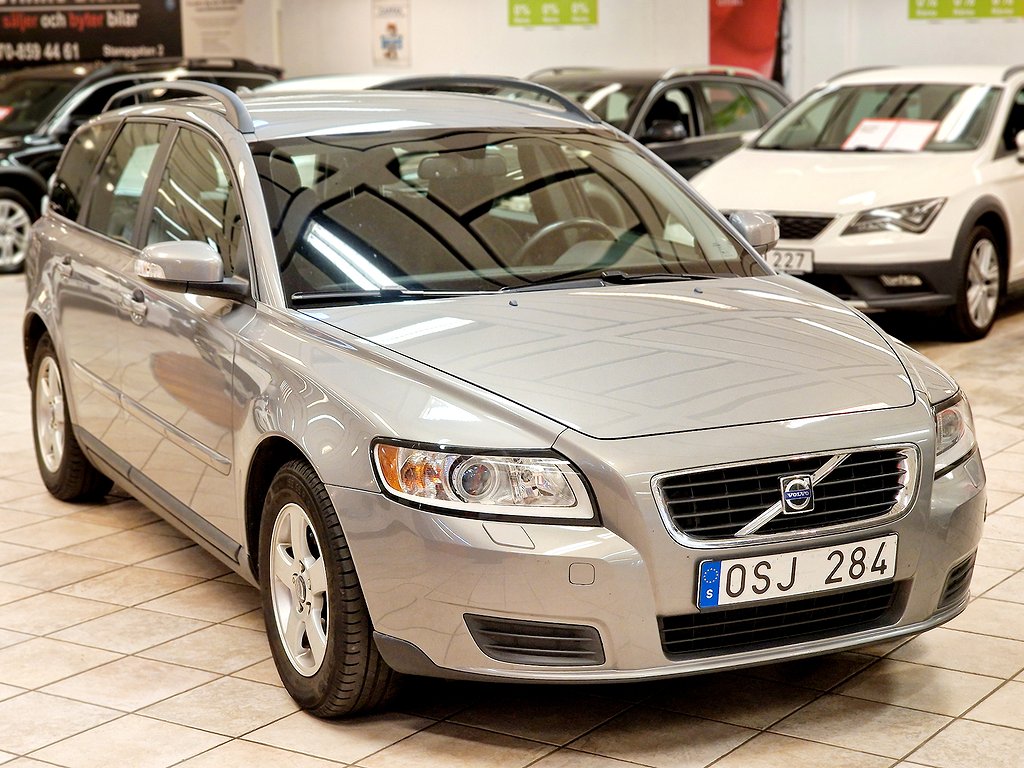 Volvo V50 1.8 Flexifuel Kinetic Drag Välvårdad Lågskatt