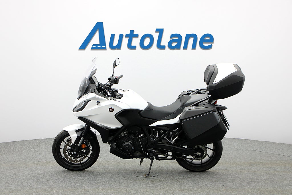 Honda NT1100A *Farthållare Carplay