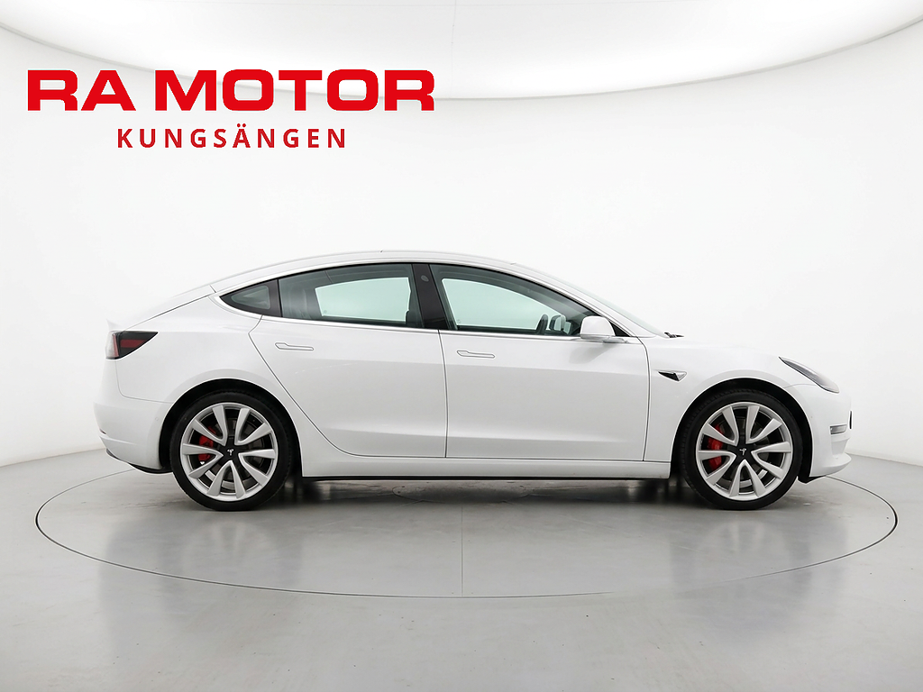 Tesla Model 3 Performance 513hk AWD | Pano | Skinn | Kamera | AP 2019