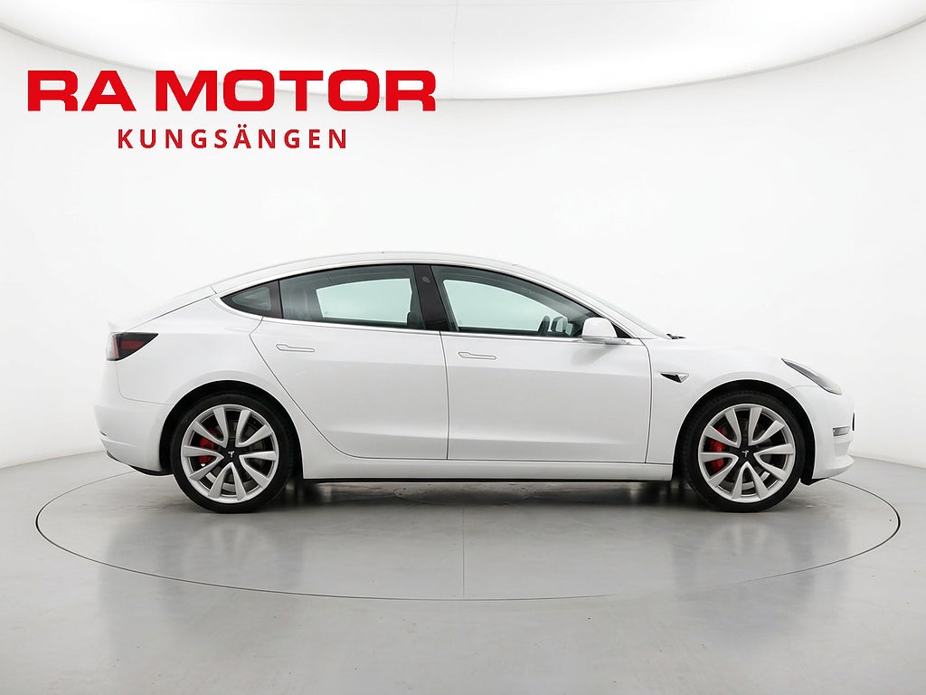 Tesla Model 3 Performance 513hk AWD | Pano | Skinn | Kamera | AP