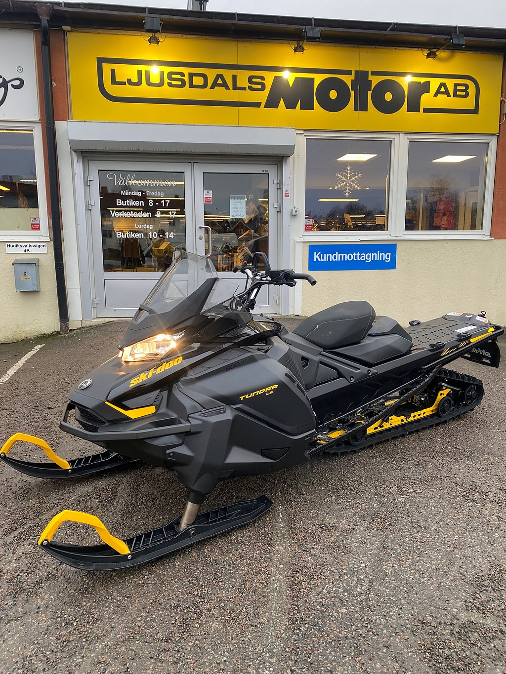Ski-Doo Tundra LE 600 EFI - 85HK Kampanj -15000kr