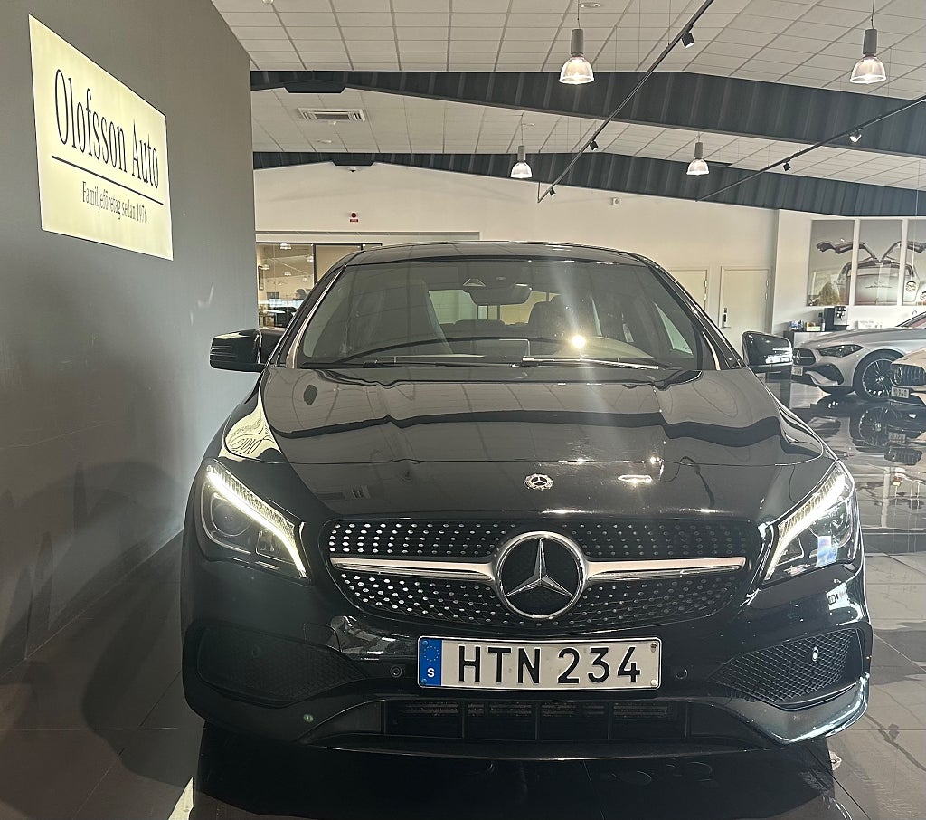 Mercedes-Benz CLA 200 AMG Värmare Coupe Glastak - bild 16