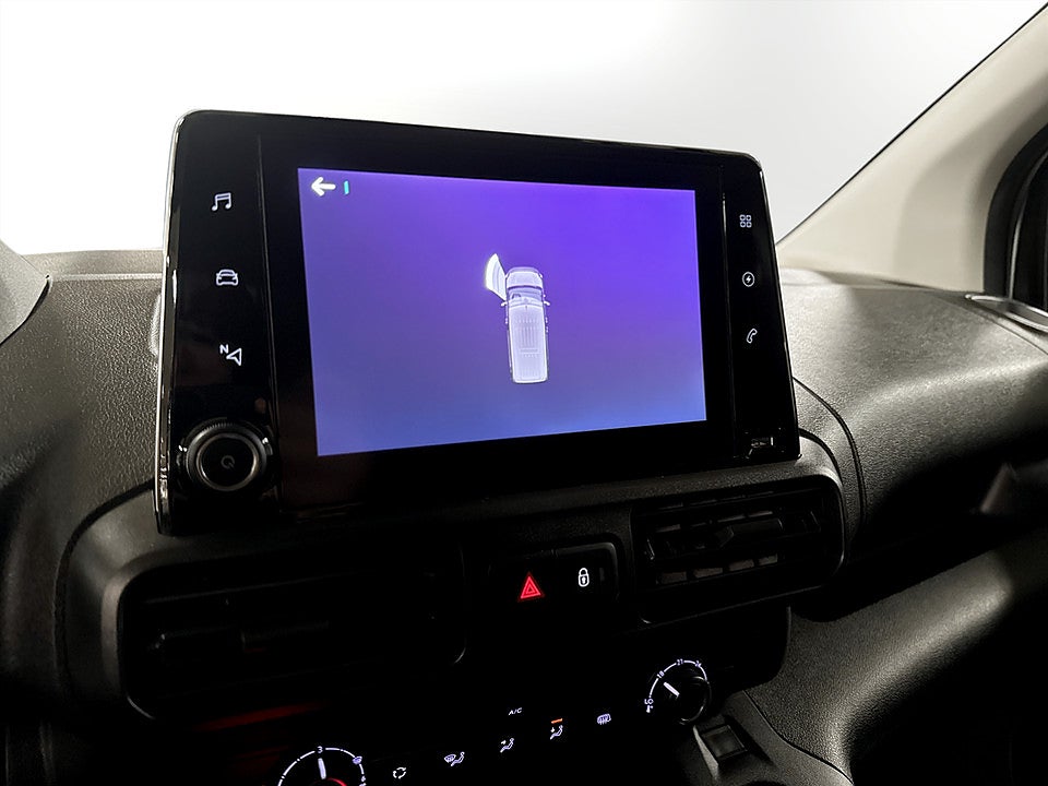 Bild på Peugeot e-Partner PRO+ 50kWh 136hk Aut L2 P-SENSORER NAVI