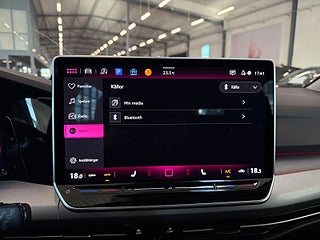 Volkswagen Golf 1.5 eTSI DSG Life S&v-hjul/Kamera/AdaptivFart/Carplay – bild 19
