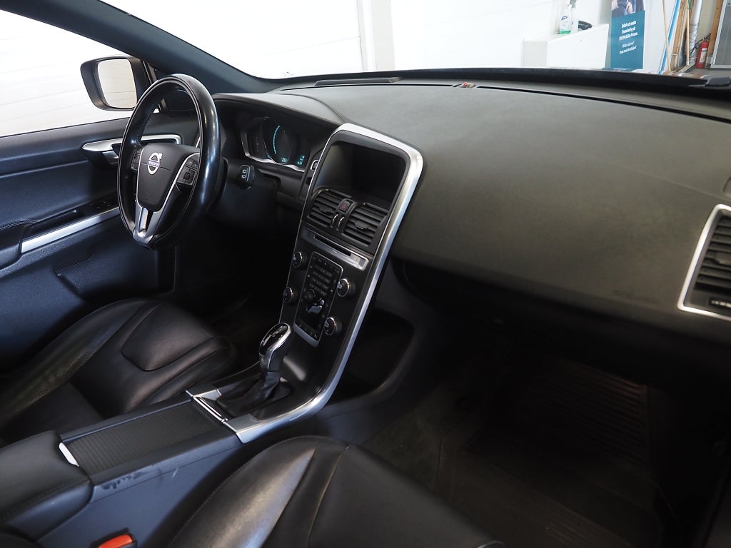 Volvo XC60 D4 Geartronic Summum Business Edition Pro Drag Pano Nav 2014