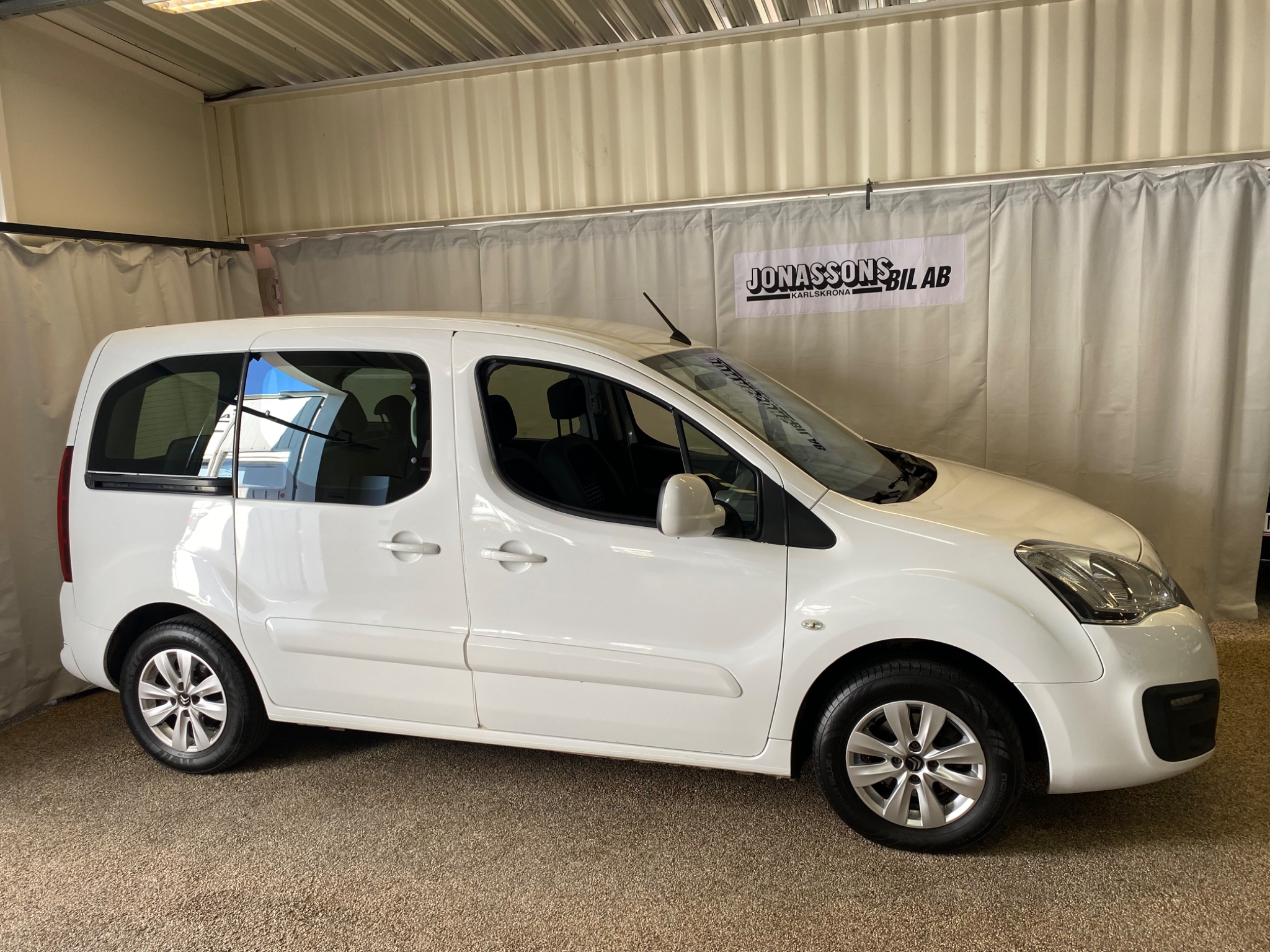 Citroen Berlingo 2016, bild 3/39