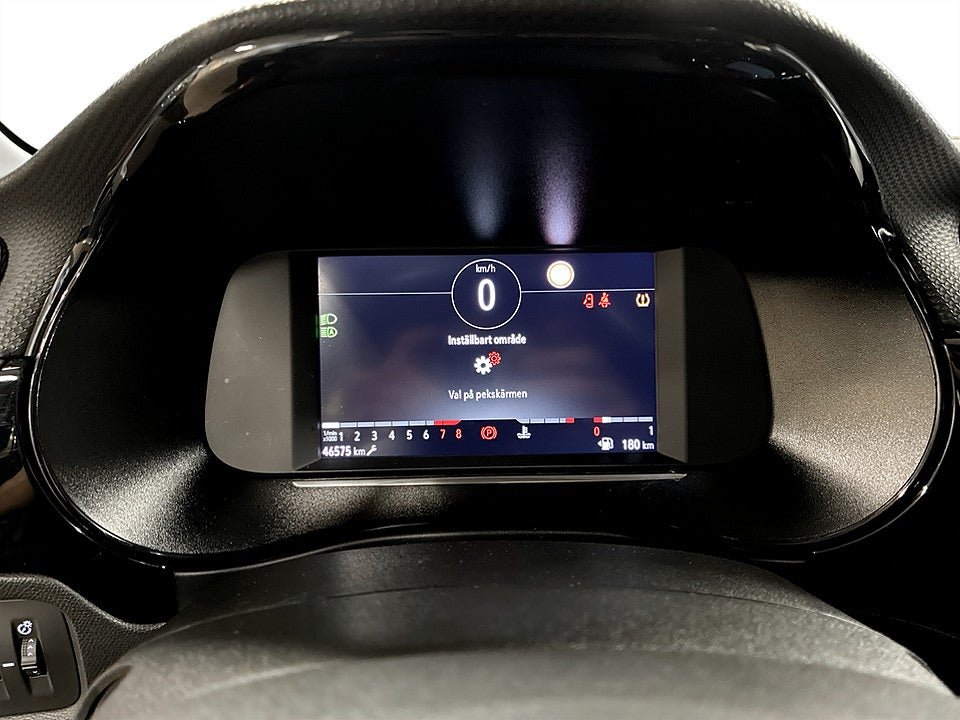 Bild på Opel Corsa Elegance 1.2 75hk B-KAMERA CARPLAY