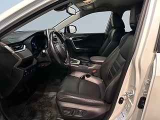 Toyota RAV4 Hybrid AWD Executive Drag Kamera MoK Skinn S/V-hjul – bild 7