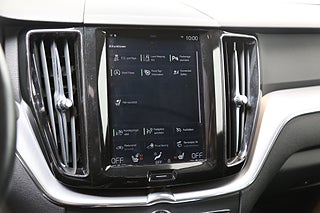 SUV Volvo XC60 21 av 28