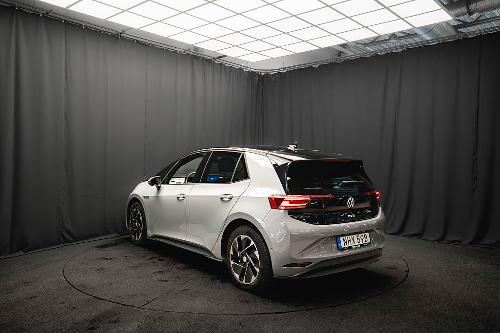 Volkswagen ID.3 Pro LIMITED KAMERA ALCANTARA VÄRMEPUMP KEYLESS MOMS