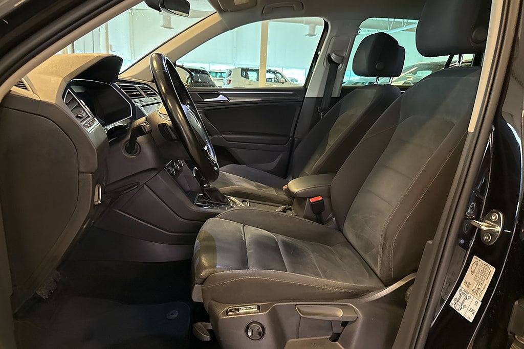 Volkswagen Tiguan 2.0 TDI DPF SCR 4Motion GT Drag Värmare Cockpit  miniatyr 10