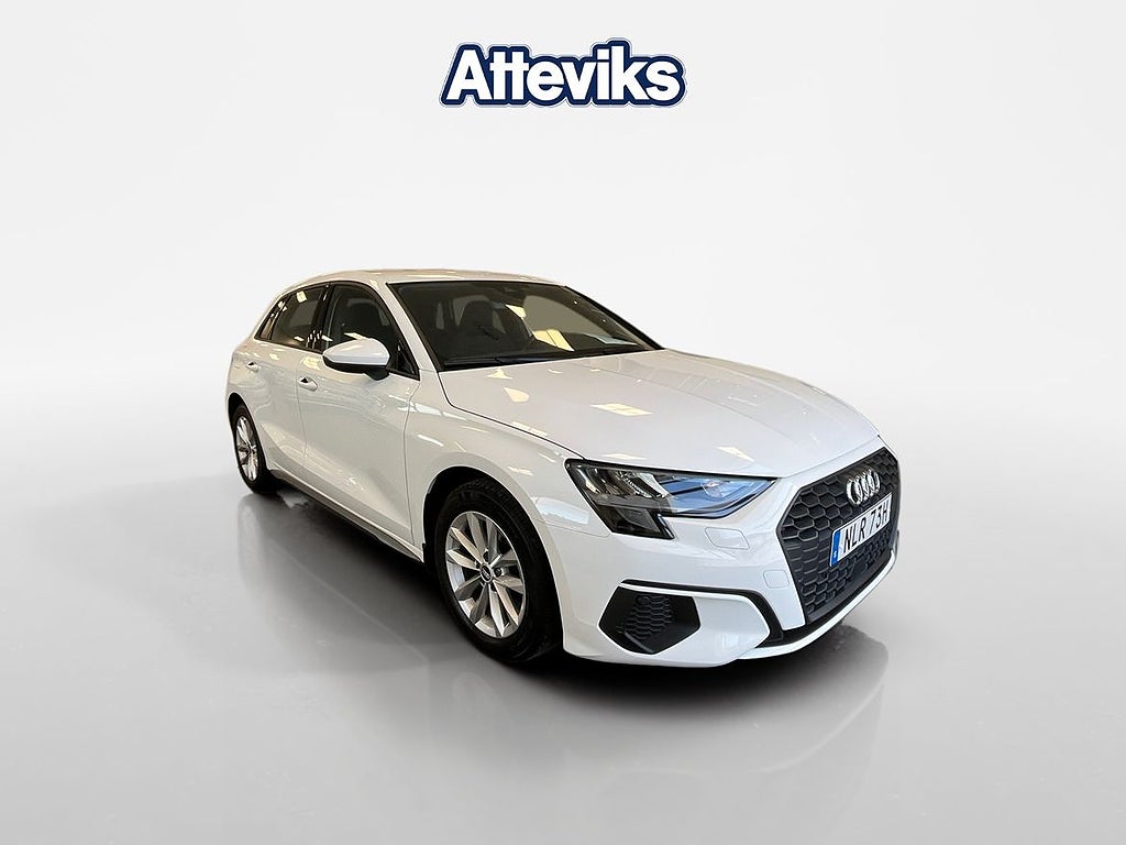 Audi A3 Sportback 35 TFSI Proline 150hk *P.sensorer/Farthållare*