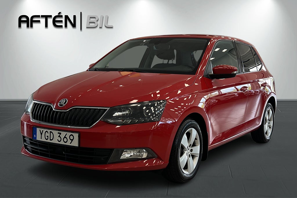 Skoda Fabia 1.2 TSI Style Parkeringssensorer *Billigt ägande*