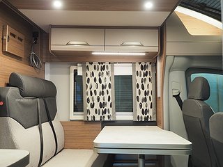 Husbil-halvintegrerad Knaus VanWave 640 MEG Vansation 4 av 14