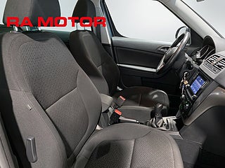 SUV Skoda Yeti 15 av 23