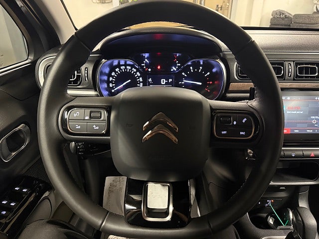 Bild på Citroën C3 SHINE 1.2 PureTech 130hk AUT