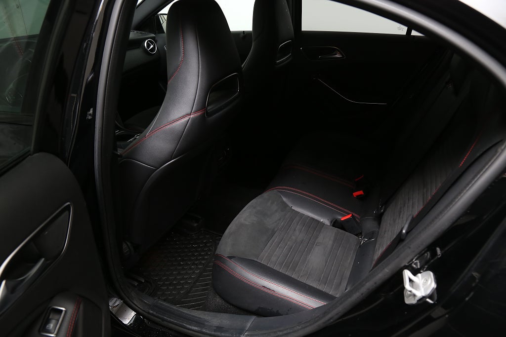 Mercedes-Benz A 180 d 7G-DCT AMG Line Motorvärmare 2016