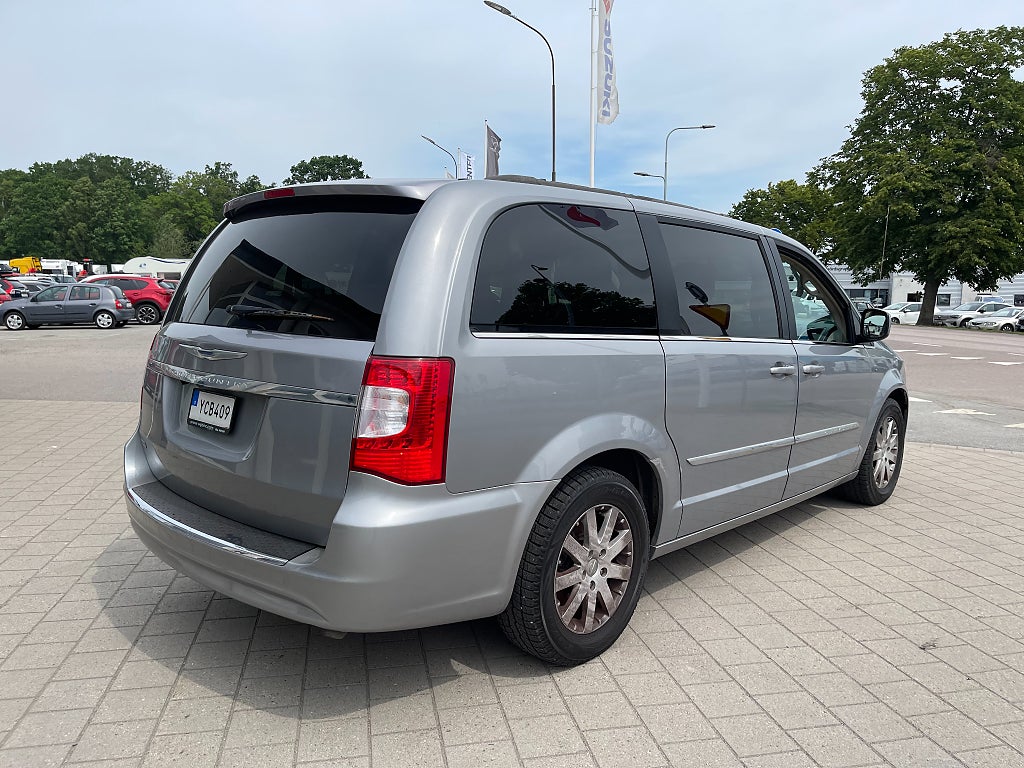 Chrysler Town & Country 3.6 V6 Flex Fuel STOW 'n Go
