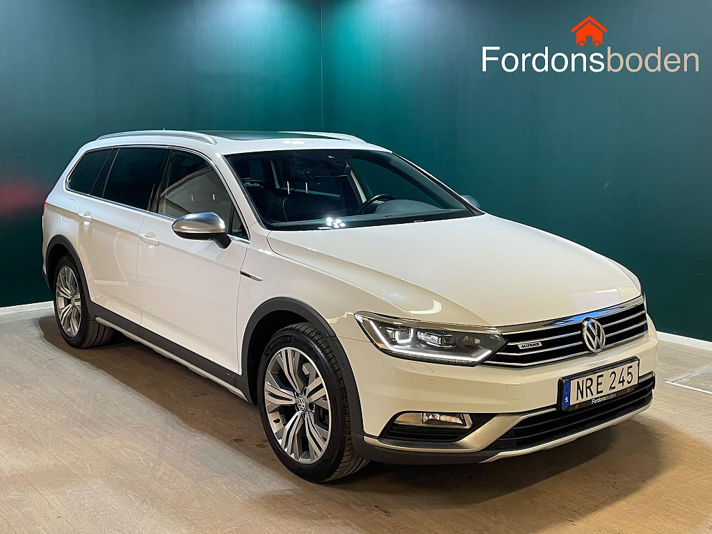 Volkswagen Passat Alltrack 2.0 TDI 4M Cockpit Drag Pano D-Värm Navi 240hk