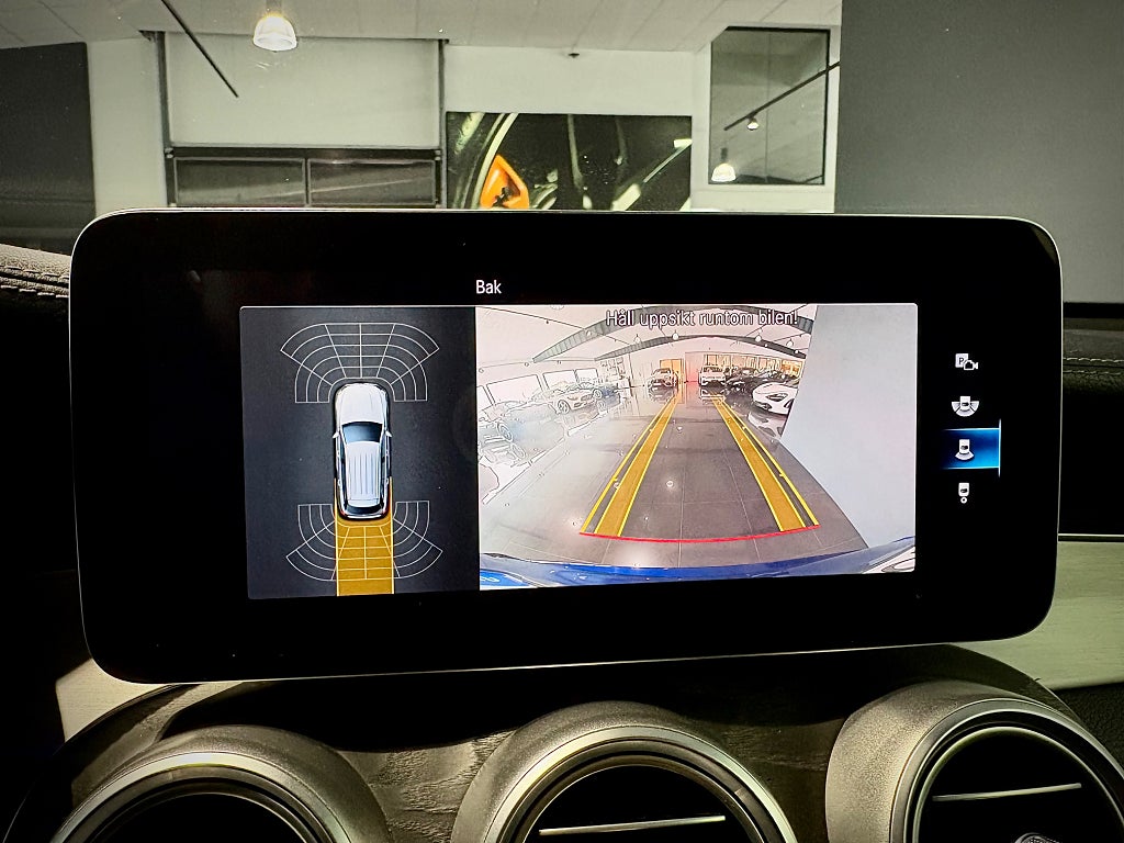 Mercedes-Benz GLC 220 d 4MATIC AMG Värmare Digital  Cockpit - bild 12