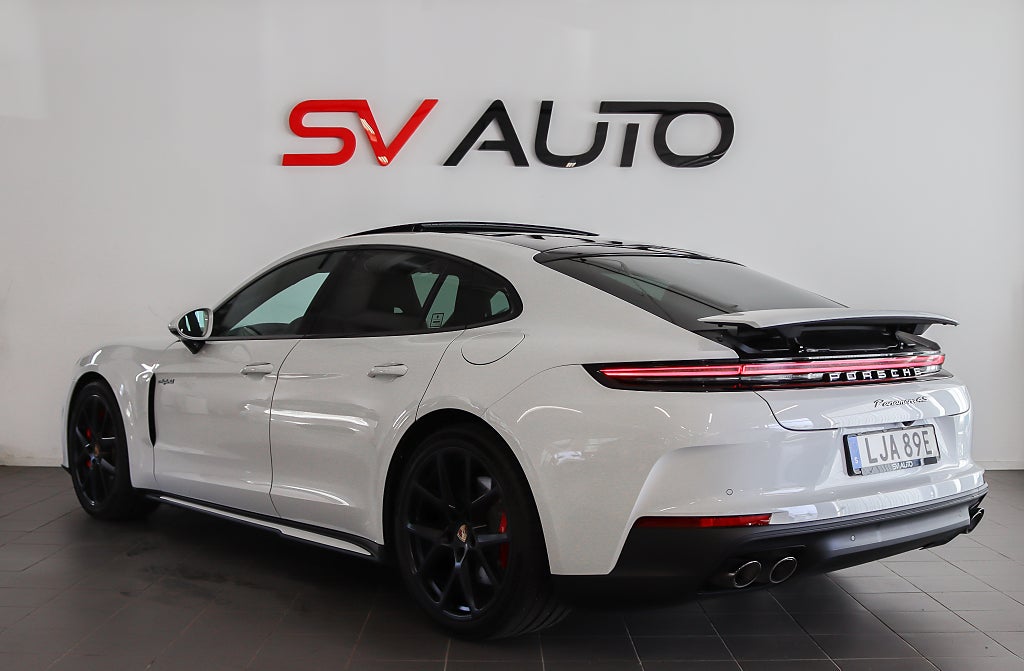 Porsche Panamera 4S E-Hybrid MOMS Sport Chrono Pano Bose Sportavgas
