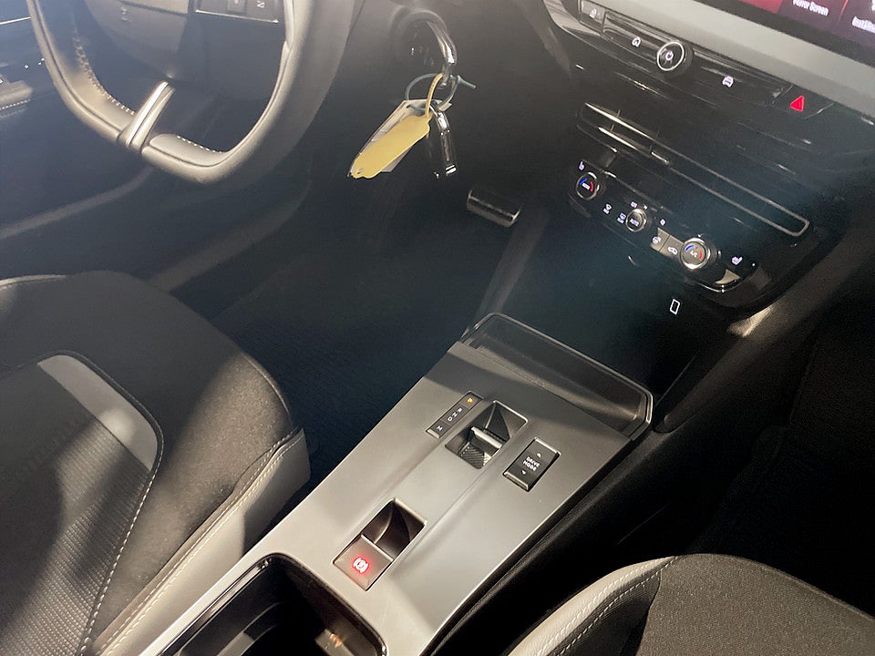 Bild på Opel Mokka GS 1.2 Turbo 130hk Aut PADDLAR B-KAMERA CARPLAY