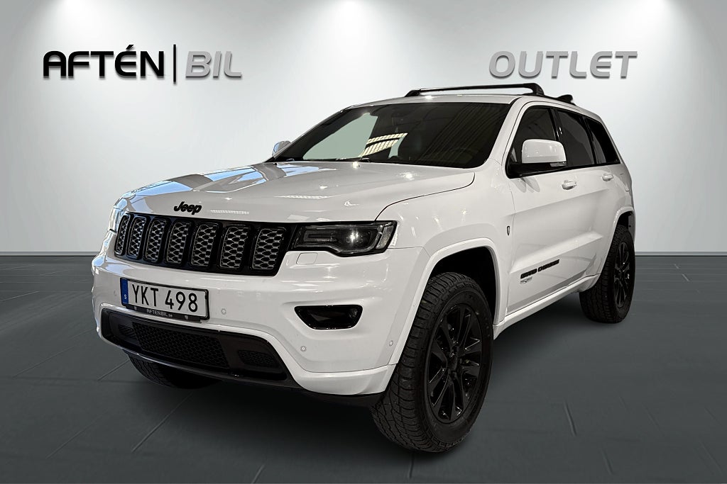Jeep Grand Cherokee 3.0 V6 CRD 4WD 250hk Night Eagle Dragkrok Keyless Navi