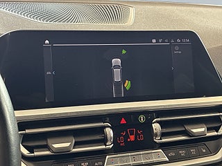BMW 330e xDrive Touring Steptronic Sportline S&V-Hjul/Drag/MOMS – bild 11