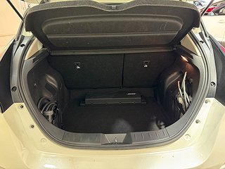 Halvkombi Nissan Leaf 22 av 24
