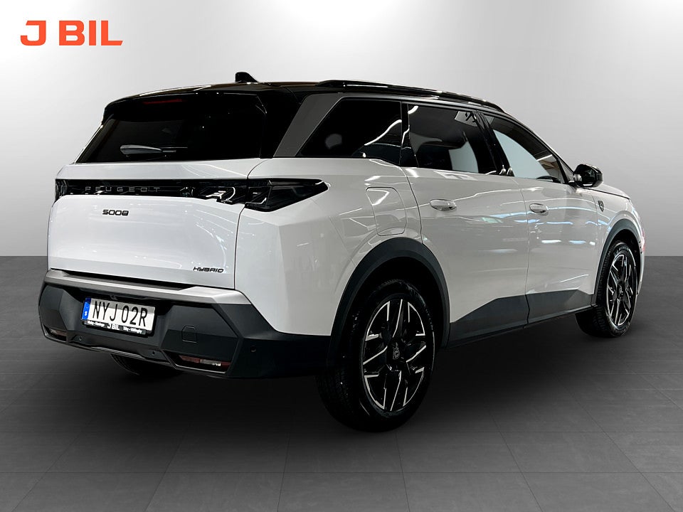 Bild på Peugeot 5008 GT Hybrid 145hk Aut 7-SITS B-KAMERA