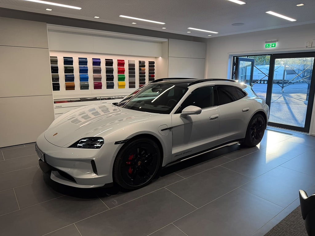 Porsche Taycan 4S 4S Sport Turismo Black Edition