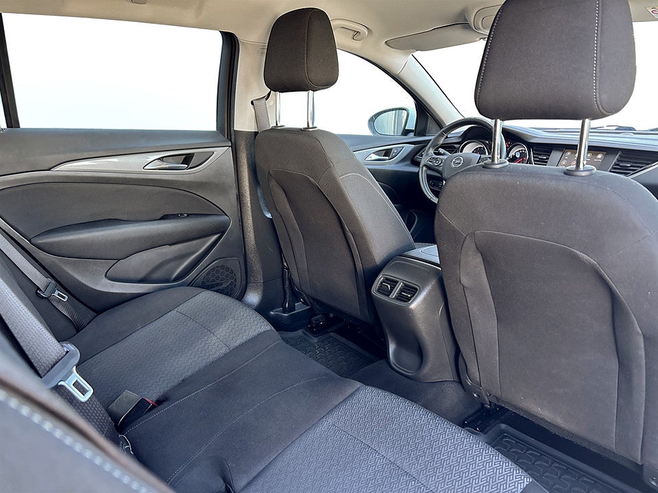 Bild på Opel Insignia Sports Tourer Enjoy 1.5 Turbo 165hk Aut DRAG