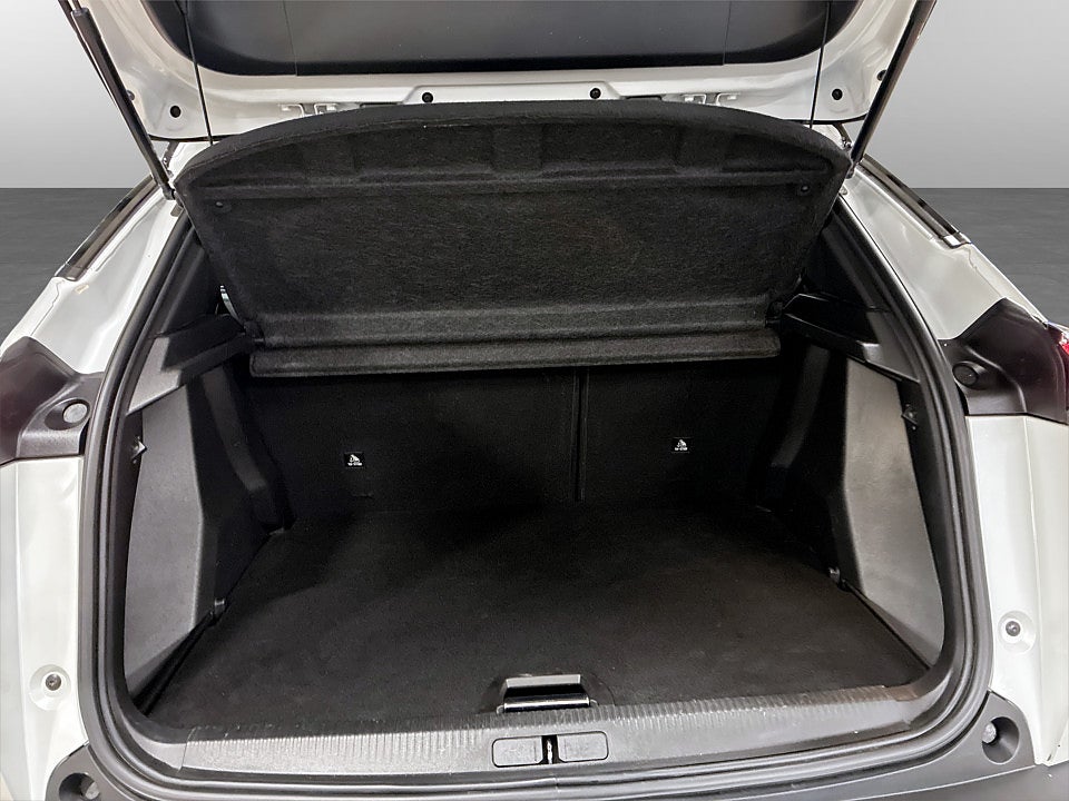 Bild på Peugeot 2008 GT 1.2 PT 130hk Aut CARPLAY NAVI