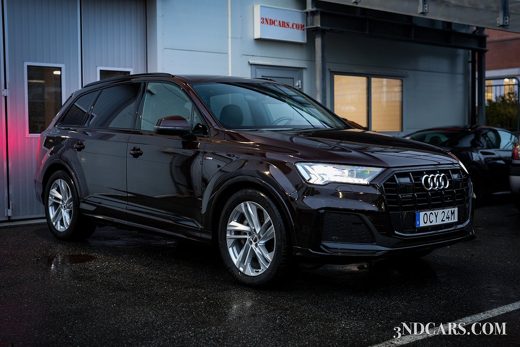 Audi Q7 50 TDI Quattro 7-SITS S-Line Panorama HD-MATRIX EU6