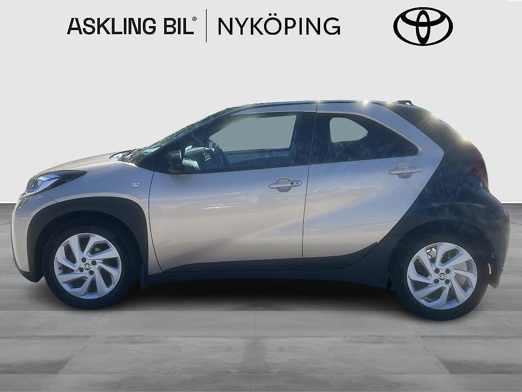 Toyota Aygo X 2022 - miniatyr 4