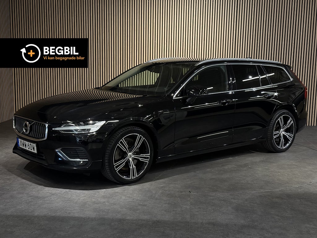 Volvo V60 Recharge T6 AWD Inscription / Läder / Kamera / Drag