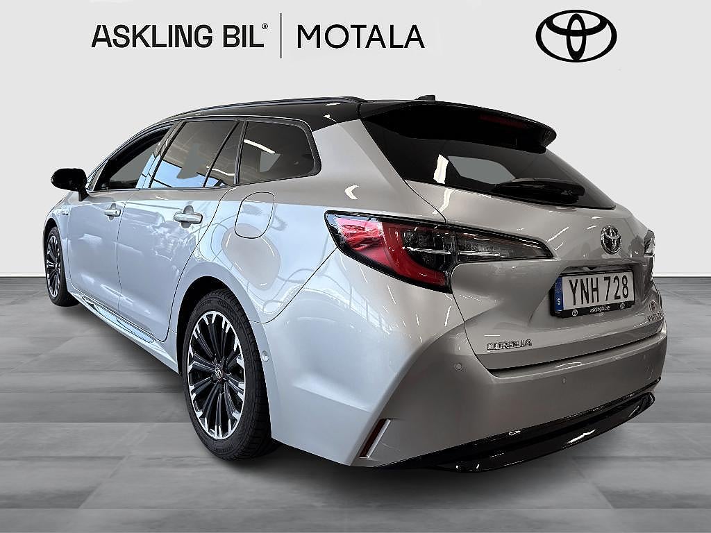 Toyota Corolla 2021 - miniatyr 3