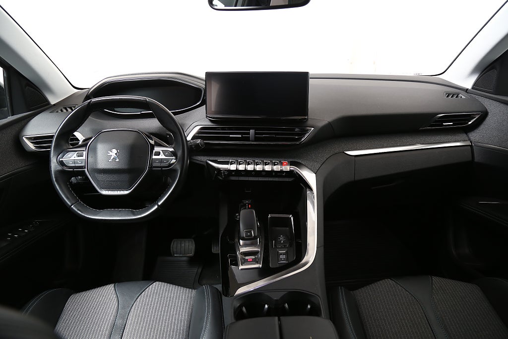 Peugeot 3008 1,2 PureTech 130 EAT Allure Aut Dragkrok 2022