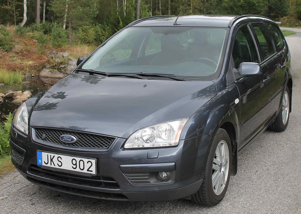 Ford Focus Kombi 1.8 Flexifuel Trend Euro 4