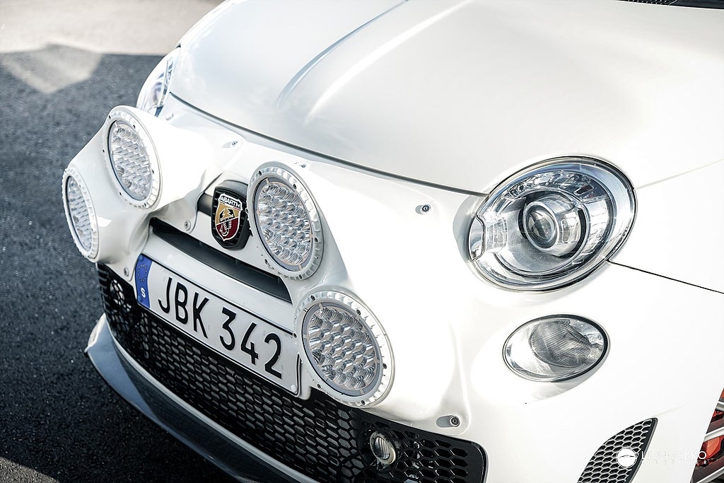 Abarth 595 1.4 Competizione 180hk / Sportavgas / SE SPEC