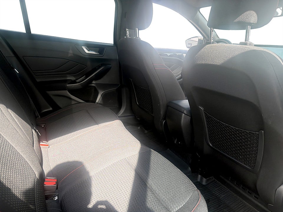 Bild på Ford Focus Business ST-Line Kombi 1.0 EcoBost 155hk Aut B-KAMERA